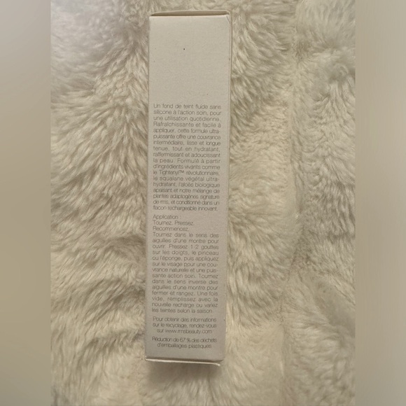 RMS Beauty ReEvolve Natural Finish Liquid Foundation Shade 00 Light Neutral - Picture 3 of 8